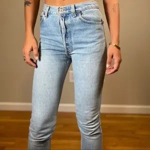 Re/Done | Jeans | The Elsa Redone Levis 23 | Poshmark